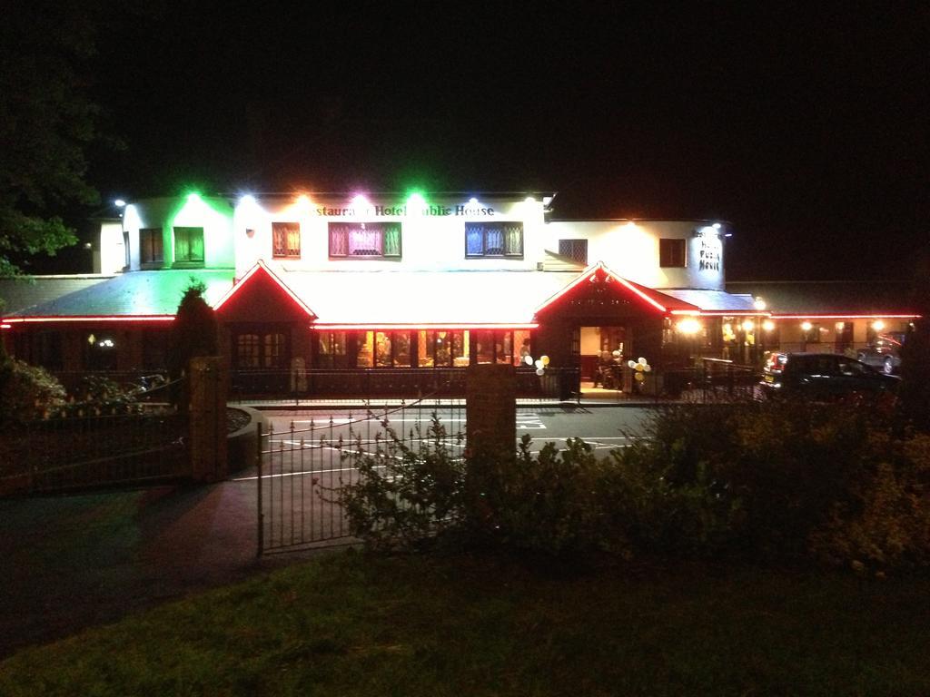 The Plough Inn Pocklington Bagian luar foto